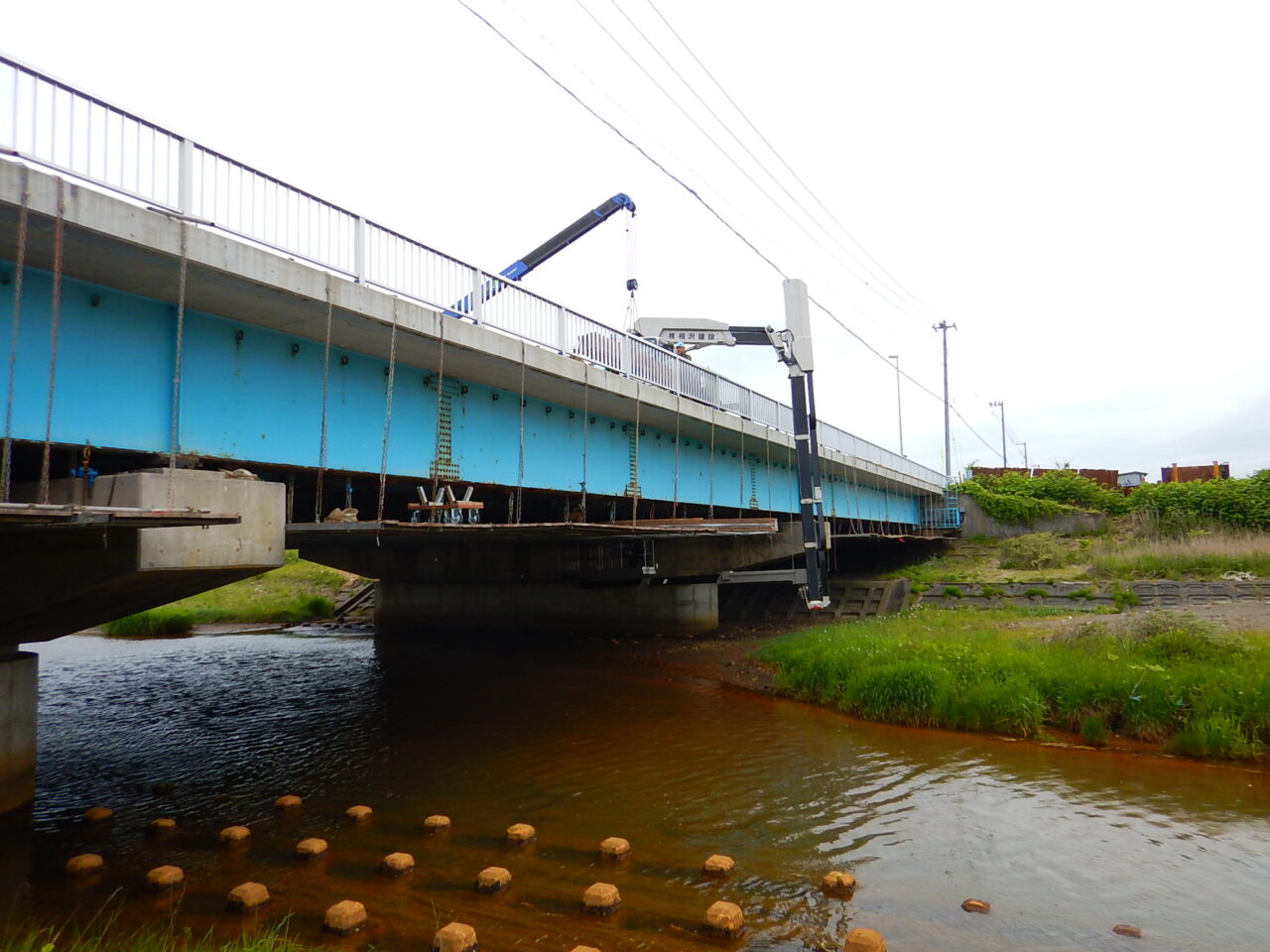 日高自動車道 苫小牧市ウトナイ高架橋補修外一連工事